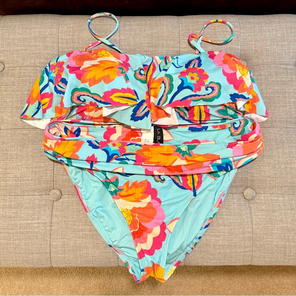 La Blanca Ruffled Bandeau Bikini Top & Shirred Hipster Bottom